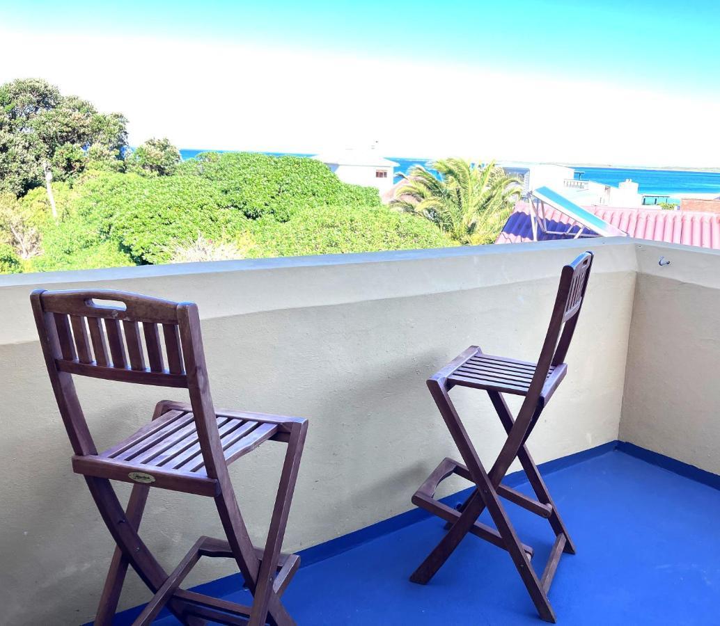 Silverdunes - Seaview Bettyʼs Bay Екстериор снимка