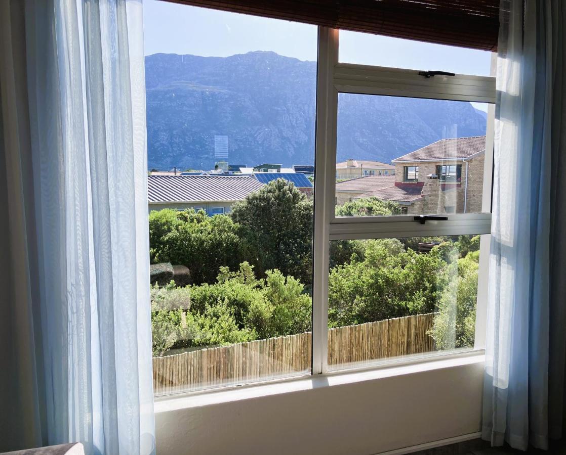 Silverdunes - Seaview Bettyʼs Bay Екстериор снимка