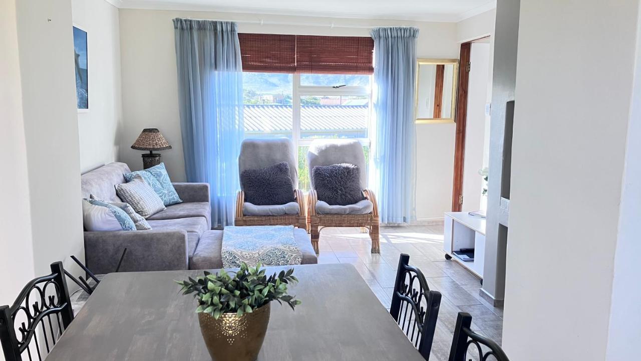 Silverdunes - Seaview Bettyʼs Bay Екстериор снимка