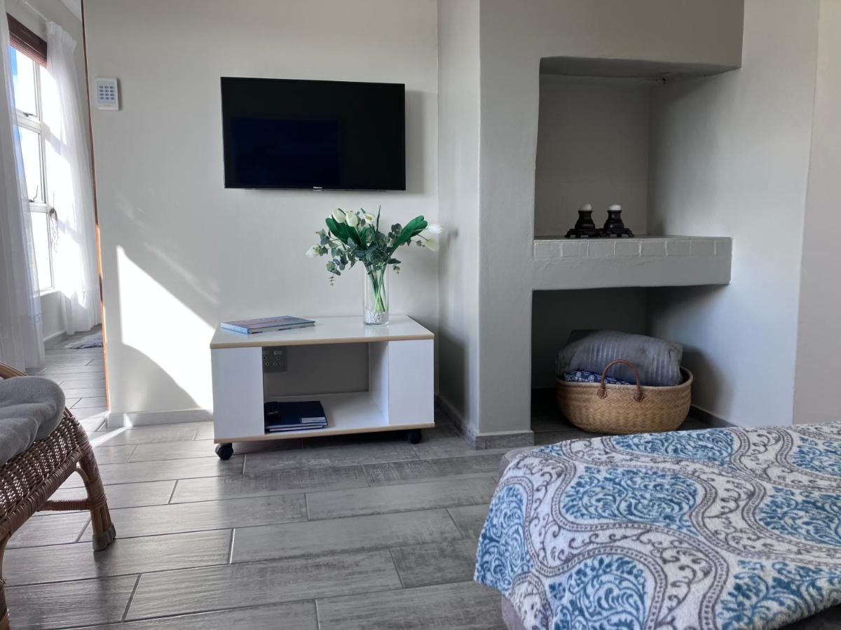 Silverdunes - Seaview Bettyʼs Bay Екстериор снимка